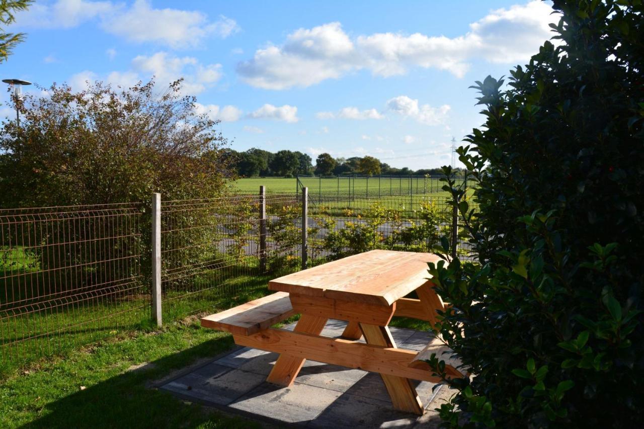 Ferienwohnung Grafenland Dersum 外观 照片